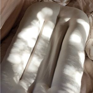 Snuggle Me organic infant lounger in Birch